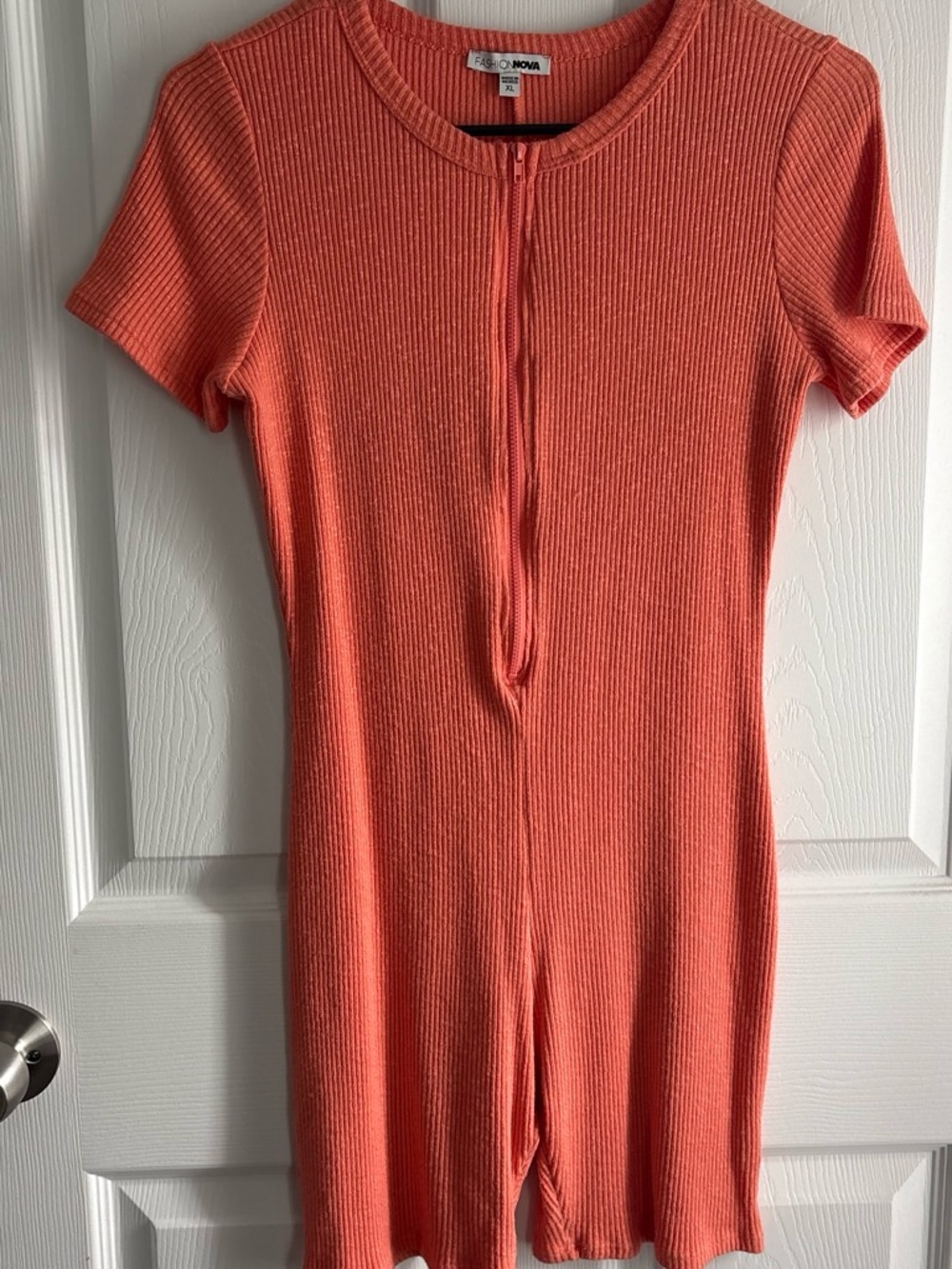 Fashion Nova Women's Coral Ribbed Zip-Front Romper